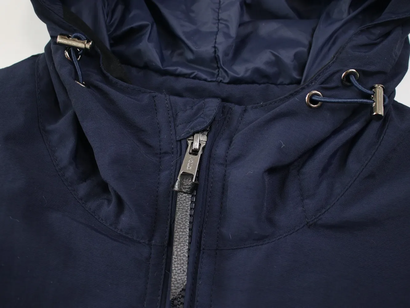 🅿️350 Ralph Lauren Fall New Classic Small Logo Embroidered Hooded Zipper Windproof and Waterproof Jacket 1️⃣ Customized coated fabric, windproof and waterproof, exquisite small logo embroidery on the chest to highlight your personality, and the workmanship details are perfectly controlled! 2️⃣It is very youthful and energetic, and can be easily worn by both men and women. It is very in line with the fashion aesthetic concepts of today's young people! 3️⃣ Full set of customized accessories, complete with three labels, same style for men and women, a must-have for couples. Color: Navy Khaki Size: S, M, L, XL